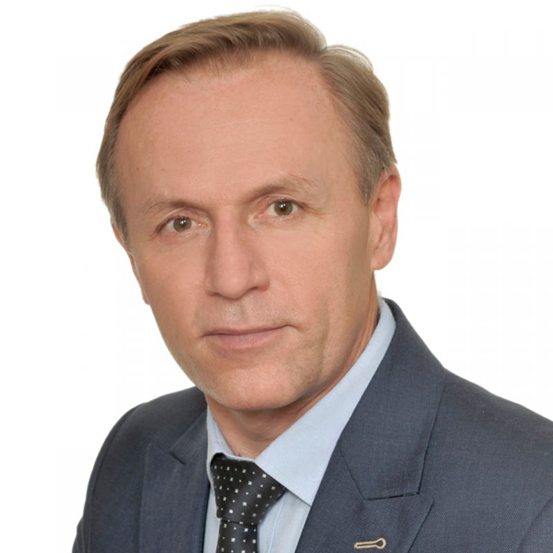 Zdjęcie prodziekana do spraw kształcenia i rozwoju Dariusza Pierzchały